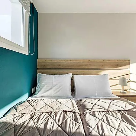 Sunshine Hotel 3*